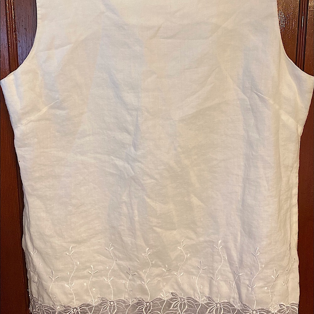 back button closure blouse